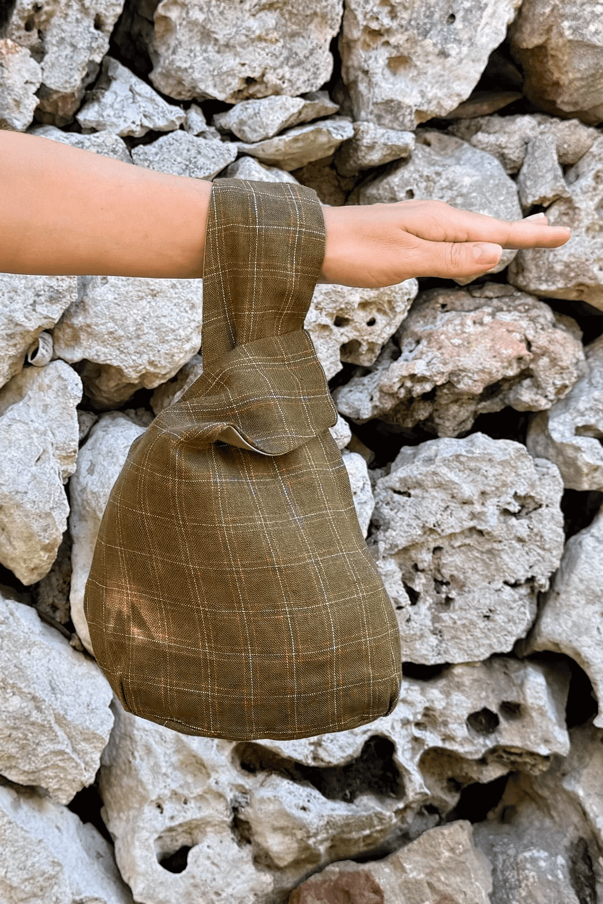 Inveraray Pouch Bag